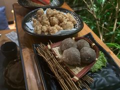 -湊湊火锅·茶憩(南京东路悦荟店)