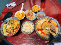 -粉家柳州螺蛳粉(杨宅路店)