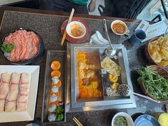 -皇城老妈·大连海鲜火锅(港湾店)