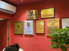 -围龙屋客家食府(福田店)