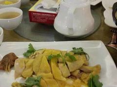 -容州国际大酒店