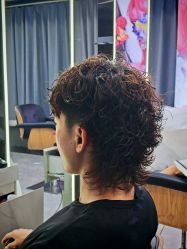 -藤野造型烫发染发