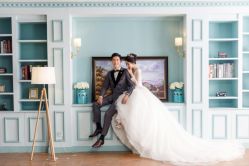 俏皮可爱-巴黎婚纱摄影工作室