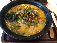 -蒙小妹骨汤饭.米线(新光路店)