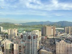 -君庭中餐馆(华强路店)