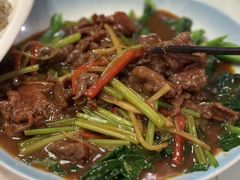 芥兰炒牛肉-潮人姐妹轩(海宁路店)