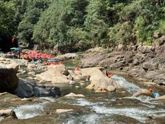 -雅鲁激流探险漂流