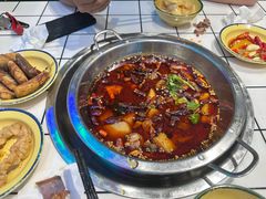-晓彭肥肠鸡·泡椒鸡火锅(水木天地店)