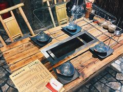 -破瓦寒窑·地摊烤羊排