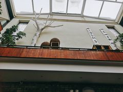 -苹果树下艺术餐厅(宋庄店)