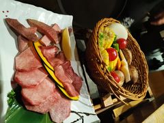 豪爽厚切牛舌-御牛道日式烤肉料理(杭州万象城店)