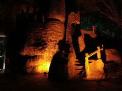 -森波拉火山温泉