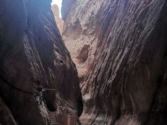 -天山神秘大峡谷