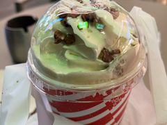 -奈雪的茶(优特汇店)