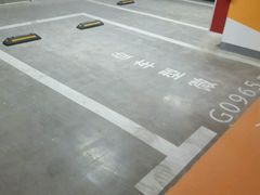 -上海七宝领展广场·地下停车场
