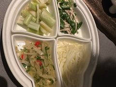 -左庭右院鲜牛肉火锅黑金店(陆家嘴中心店)