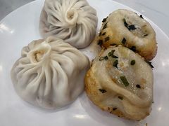 -老西白点心店