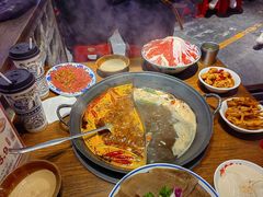 -萍姐火锅·公路夜市(武汉首店)