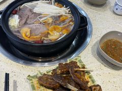 -九寨特色牦牛肉汤锅 羊肉汤锅