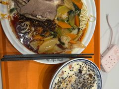 -德元兰州纯汤牛肉面(龙阳路店)