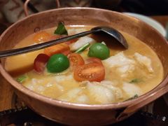 版纳野果酸汤鱼-云海肴·汽锅鸡·云南菜(苏州中心店)