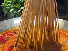 -让签签飞小郡肝串串香(春熙路形象店)
