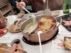 -菌子鲜汤野生菌锅