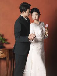 -都市丽人婚纱摄影