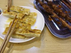 -雅沛轩锅贴八宝粥(回民街店)