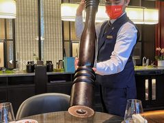 -海派悦庭·海胆烧麦·新融合菜(凯德广场店)
