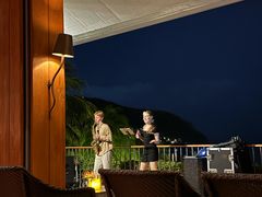 -日落吧·海景咖啡厅·餐酒吧·鸡尾酒·下午茶·乐队表演·浪漫夕阳·三亚文华东方酒店