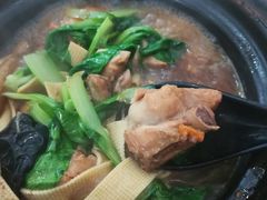 黄焖鸡米饭-峰味香.酱香米线.黄焖鸡(定西路店)