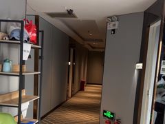 -全悦酒店(广州天河林和西地铁站店)