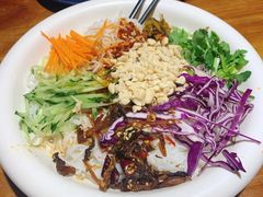 觅山凉米线-觅山云南菜(泊富ICITY店)