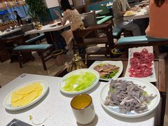 -贵府酸汤牛肉火锅·贵州老字号(飞山街店)