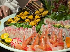 -山川小町·极番烧肉(新地假日广场店)