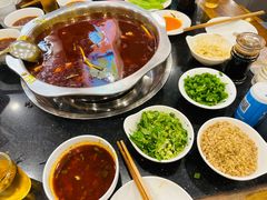 -冯记香辣兔火锅(茶店子总店)