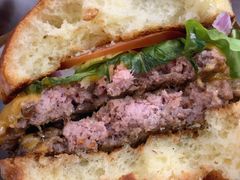 特色雙層芝士牛肉汉堡-Burger Joys Central(中环士丹利街店)
