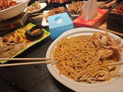 -肥肥虾庄·金牌油焖大虾(东湖欢乐谷店)