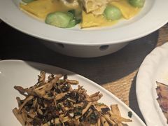 -渝信川菜 · 川味家常菜(长安店)