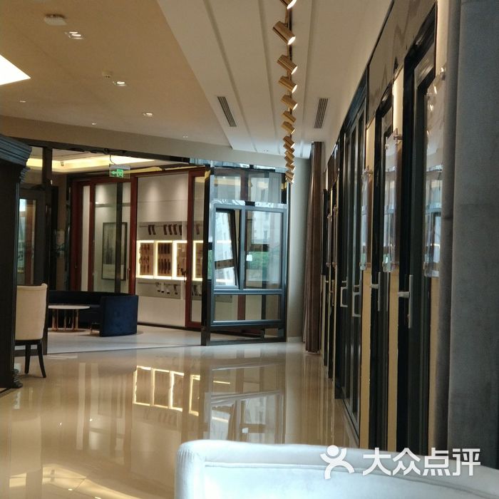 兴旺门窗玻璃装饰