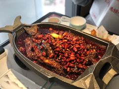 -江边城外烤全鱼(世茂广场店)