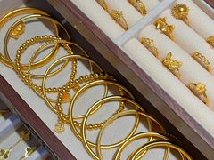 -百金通黄金回收首饰定制维修(珠江路总部)