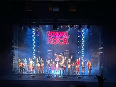 -交通银行前滩31演艺中心