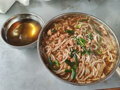 -正宗杨记普洱酸醋米线(总店)