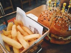 -FUTURE BAR(岭南天地店)