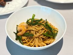 开洋葱油拌面-屋里厢上海菜馆