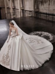 -Renee芮亦婚纱