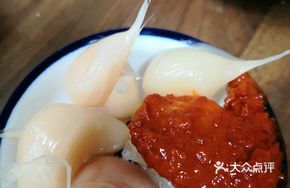 Sweet Garlic with Chili Sauce