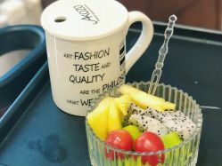 -AKOZO Beauty Salon